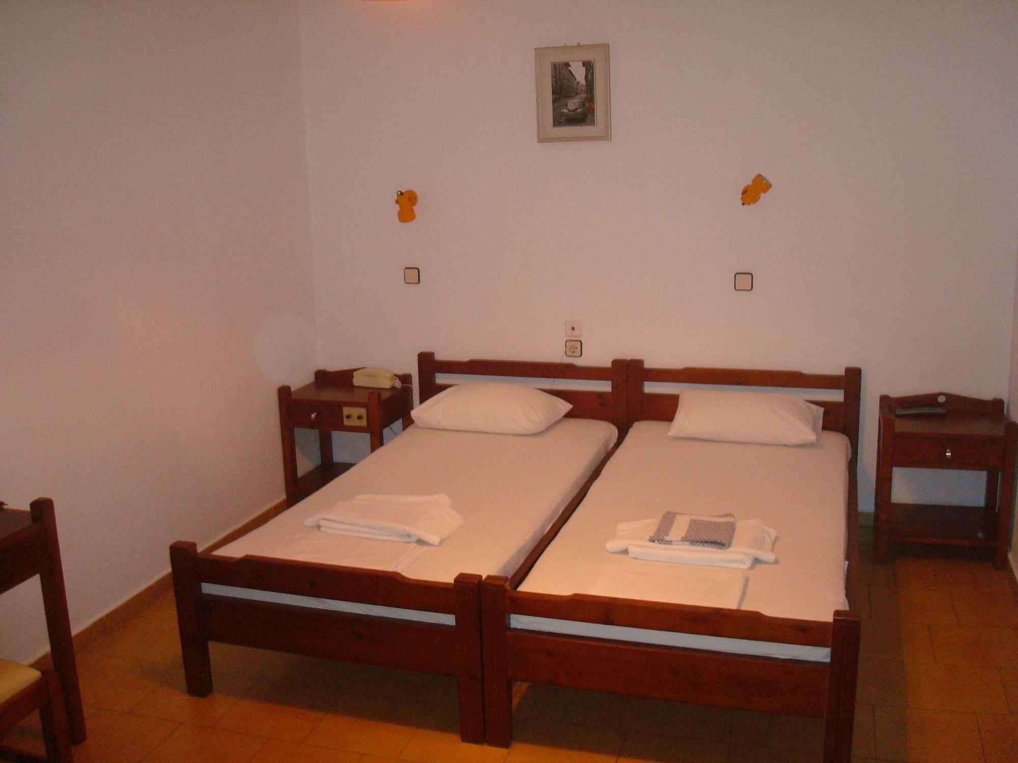 Hotel Aghas Paleochora Exterior photo